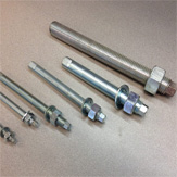 Metric threaded rod in stainless and carbon steel